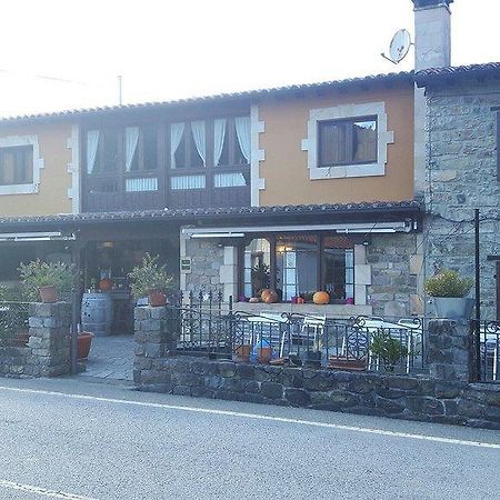 Hostal Casa Lucas Los Tojos Eksteriør billede